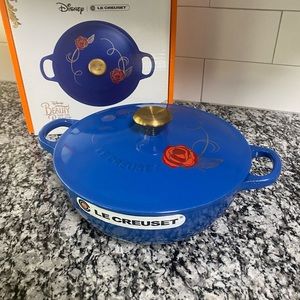 🥀Limited Edition ‘Beauty and the Beast’ Le Creuset Dutch Oven/ Soup Pot🥀